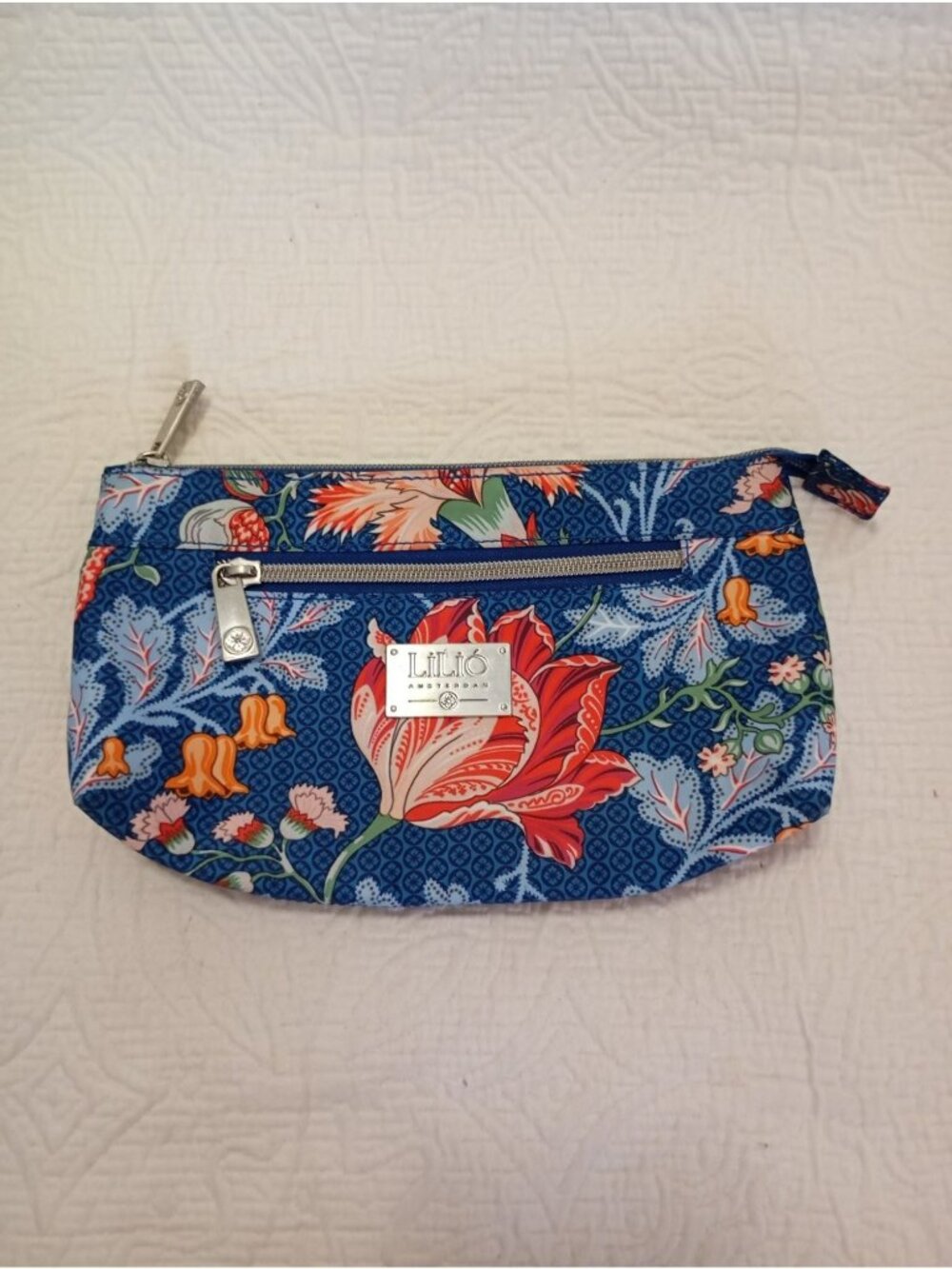 Lilio Amsterdam Floral Cosmetic Bag With Zippered Compartments Tulip Pattern - Picture 8 of 9